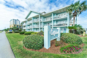 Ground Floor Coastal Condo-Beach Service Included